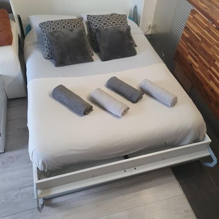 Cosy & Charming Logement Moderne Proche Paris Apartment Arcueil Bagian luar foto